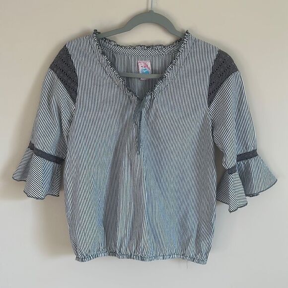 Free People Top Womens 4 Striped Crochet Lace Tie Neck Bell Sleeve Gray Boho - Picture 1 of 7